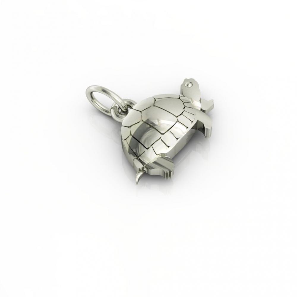 Little Tortoise pendant, made of 925 sterling silver / 18k white gold finish 